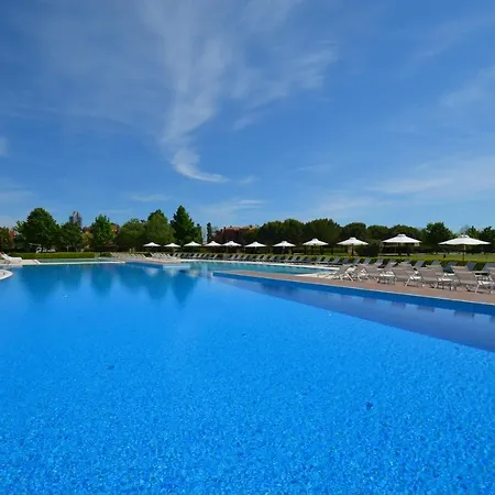 Magica Immobiliare - Golf Village 216 *